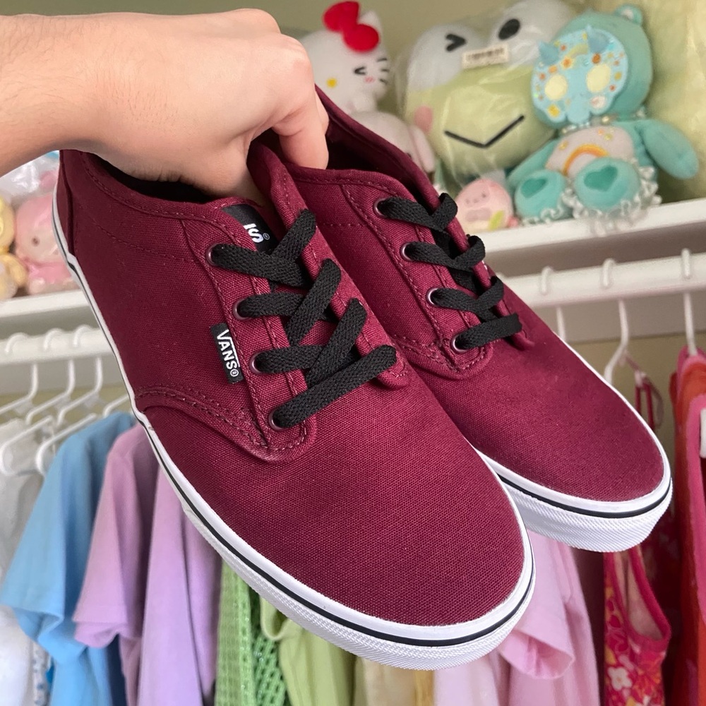 Vans Atwood Canvas Shoes 6.5M/8W/6Y
